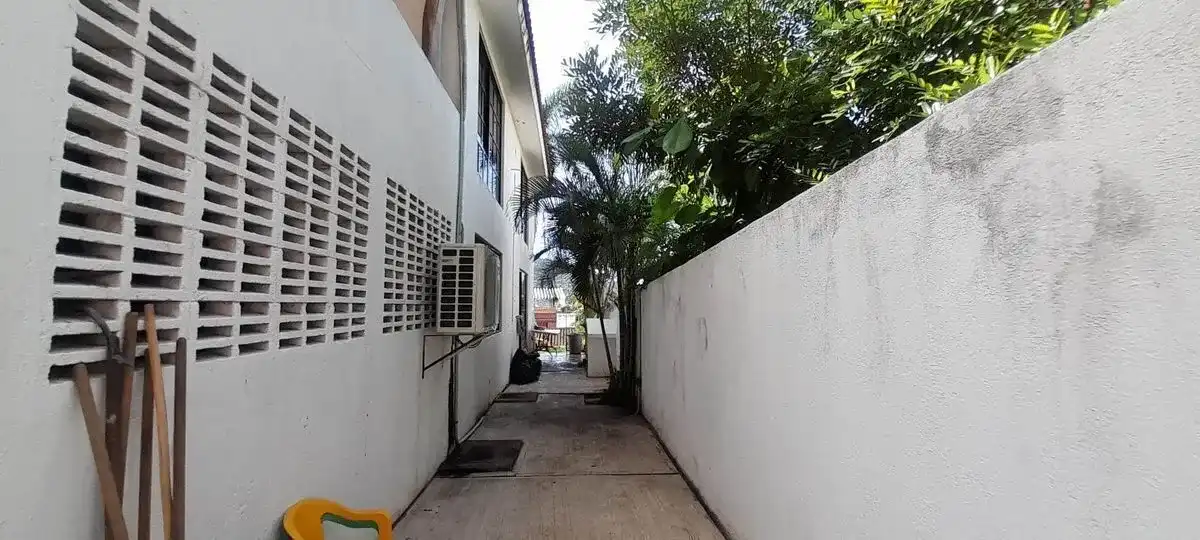 EB NS7984 11_compressed