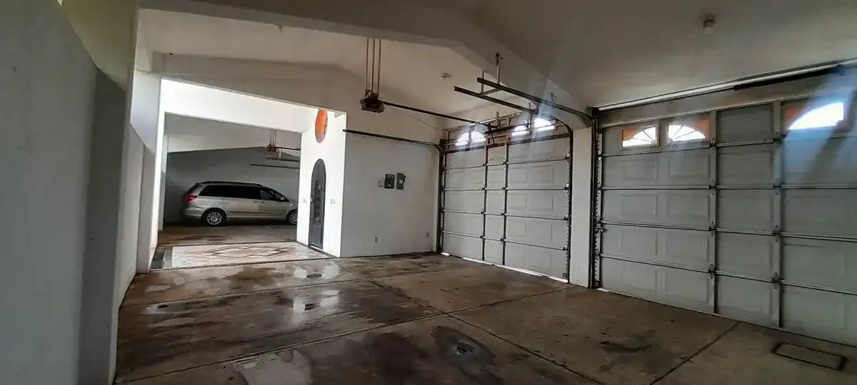 EB NS7984 18_compressed