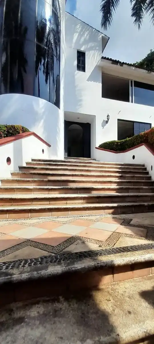 EB NS7984 19_compressed