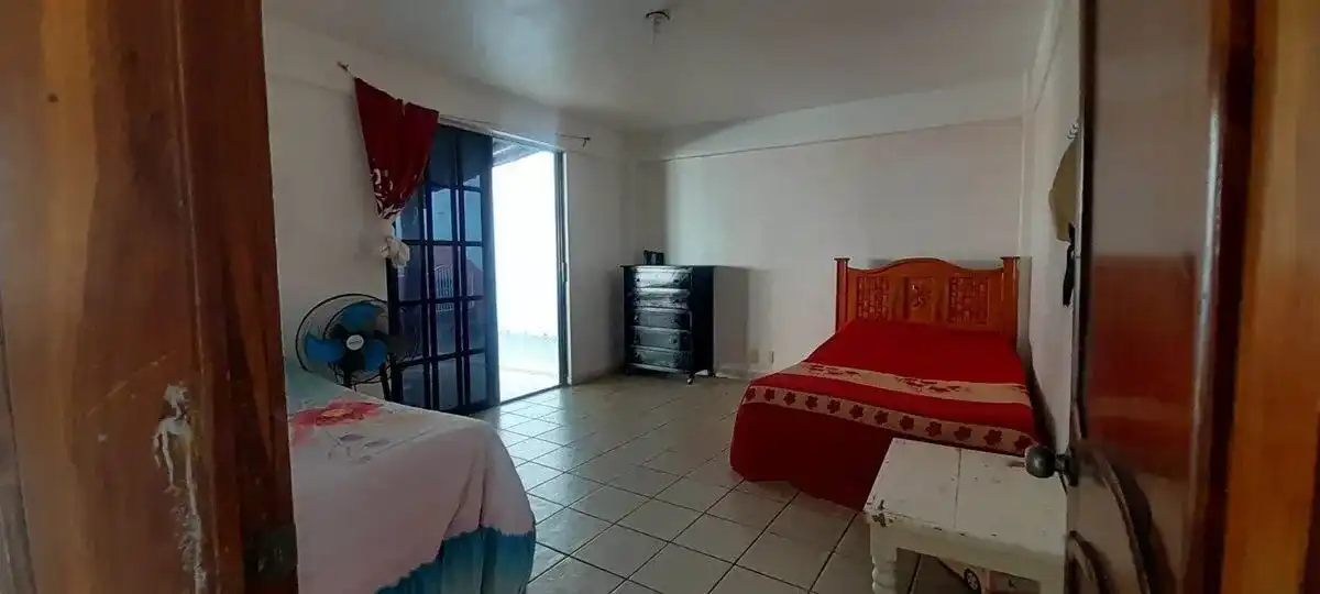 EB NS7984 8_compressed